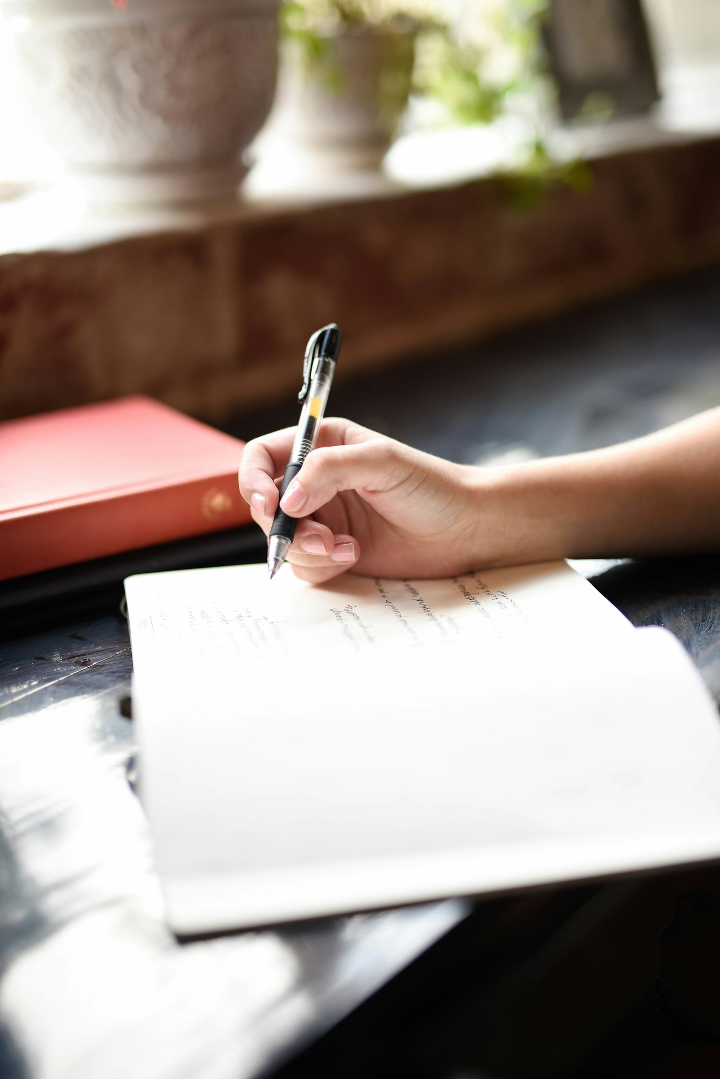 How to Turn Everyday Moments Into Stories